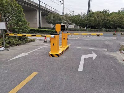 重慶智能停車(chē)場(chǎng)系統(tǒng)如何解決停車(chē)場(chǎng)設(shè)備常見(jiàn)漏洞問(wèn)題？